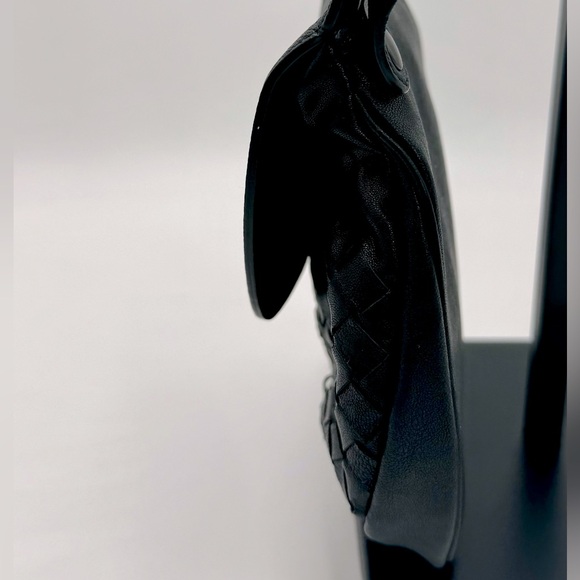 Auth Bottega Veneta Mini Black Leather belt bag Intreciatto add on strap - Picture 15 of 16